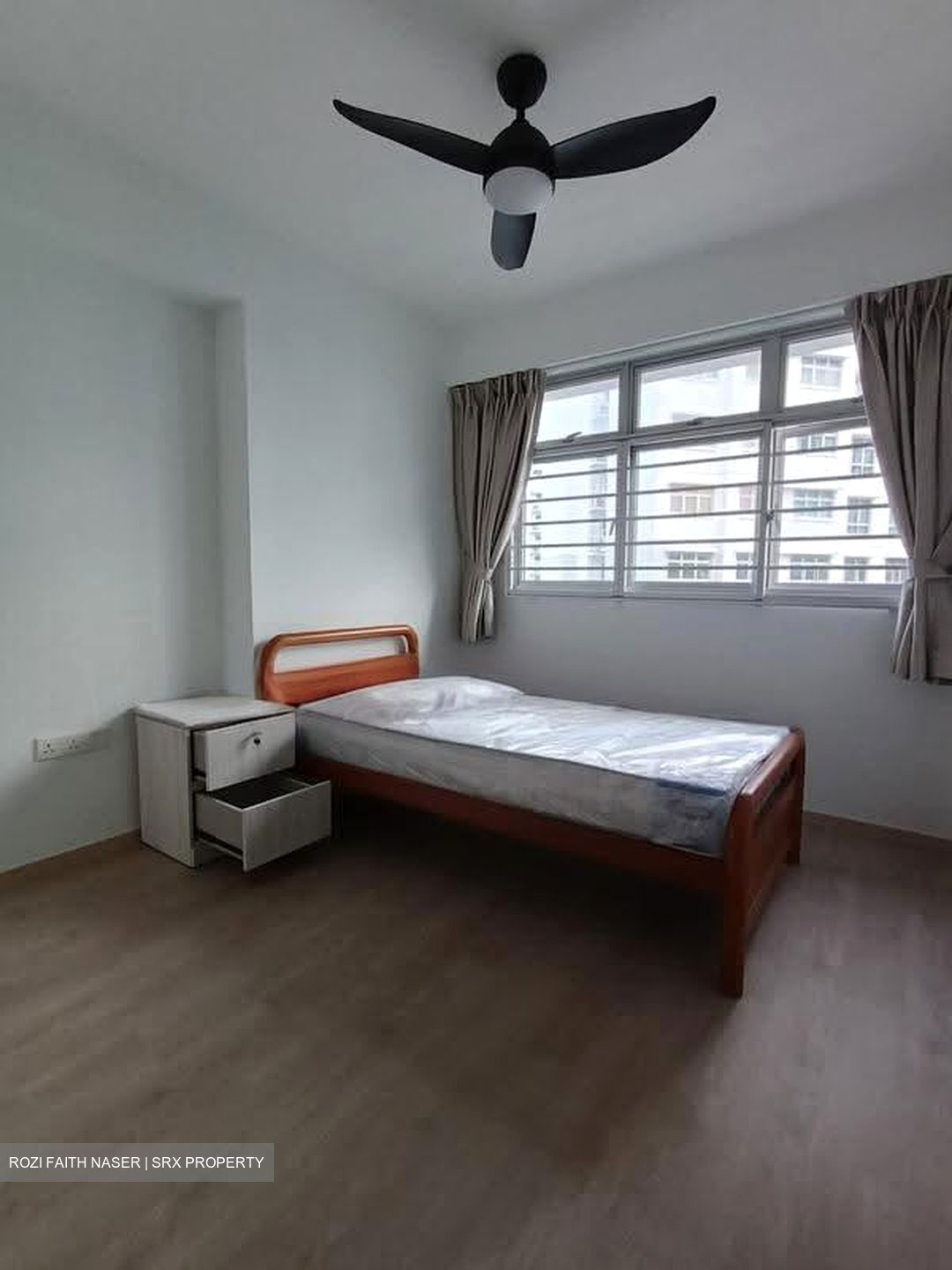 Blk 102B Eastcreek @ Canberra (Sembawang), HDB 3 Rooms #627225011